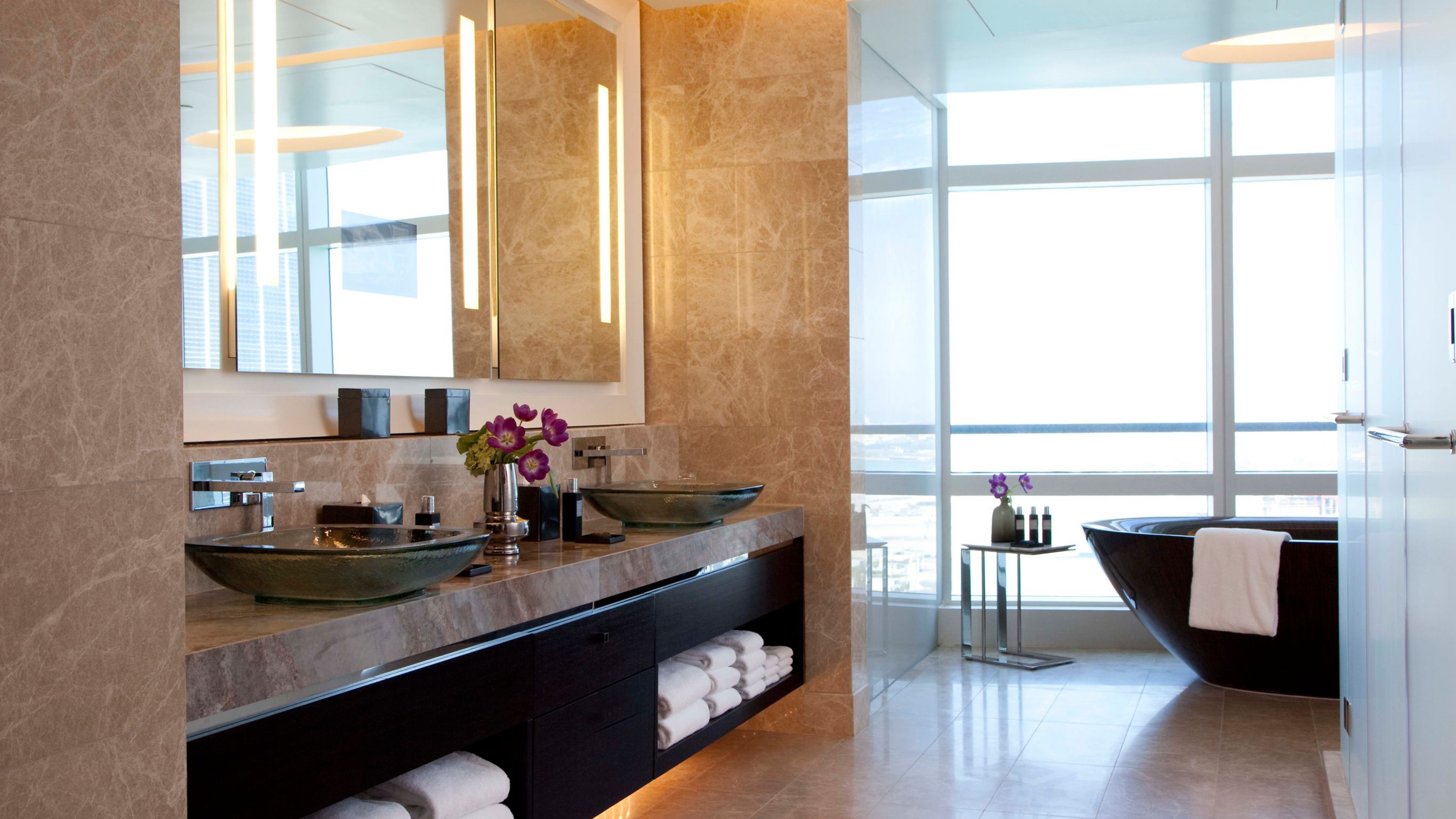 Royal Suite Bathroom